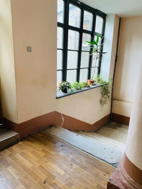 Апартаменты VIP Студио на Дерибасовской Одесса Экстерьер фото